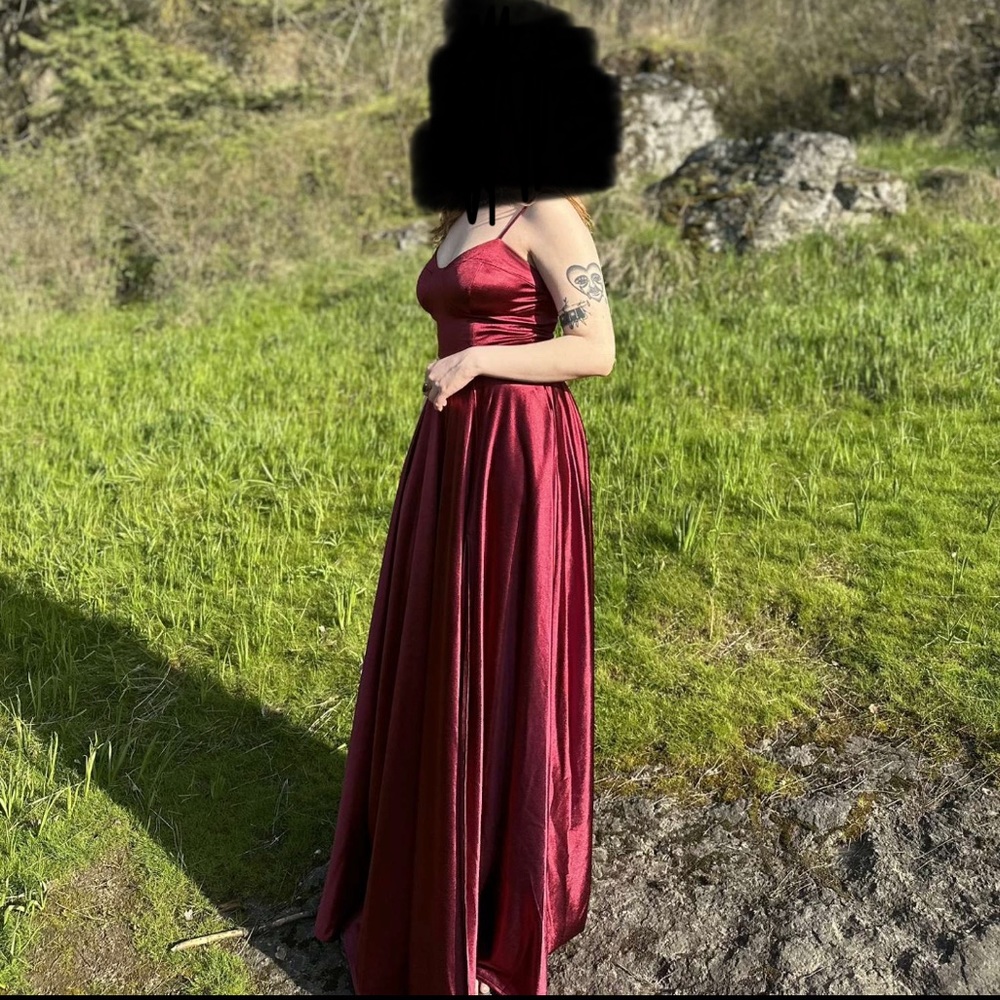 Red Size 5 Prom Dress